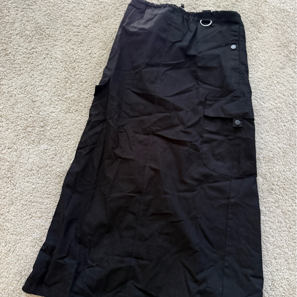 Revolve House of Harlow 1960 Black cargo Skirt